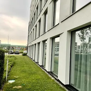 wilanow-residence-apartments.warsawhotelspoland.com/